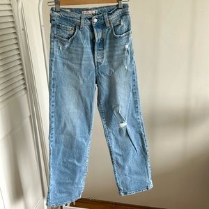 Levi’s ribcage straight ankle denim
